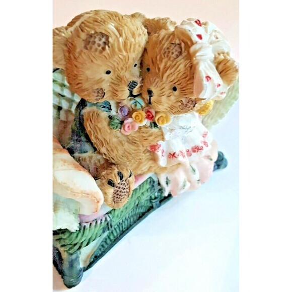Bears Papa Mama Share A Snuggle on the Porch Rattan Vintage Collectible - Picture 2 of 6